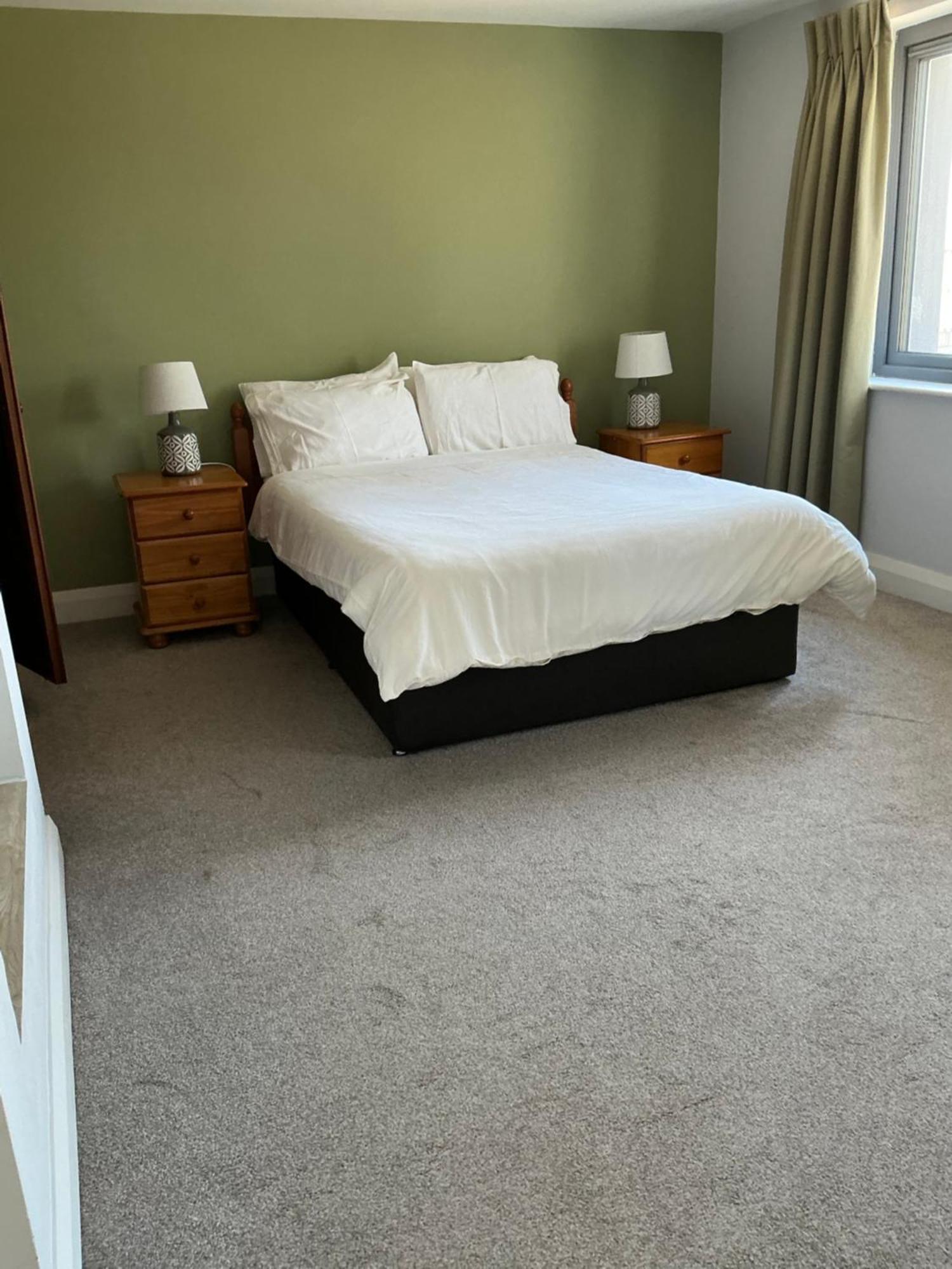 Apartment Arbutus
